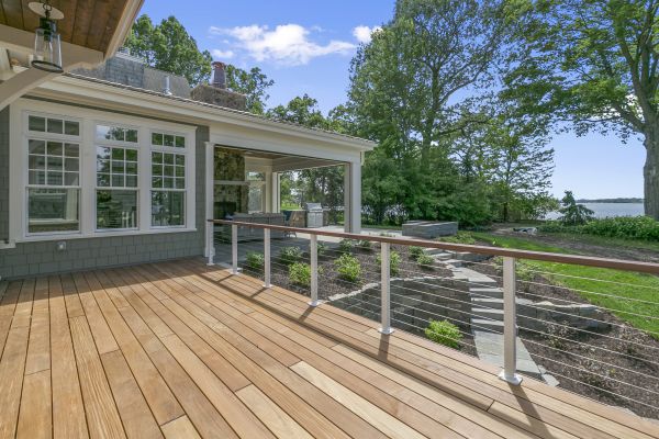 Deck Service in Annapolis