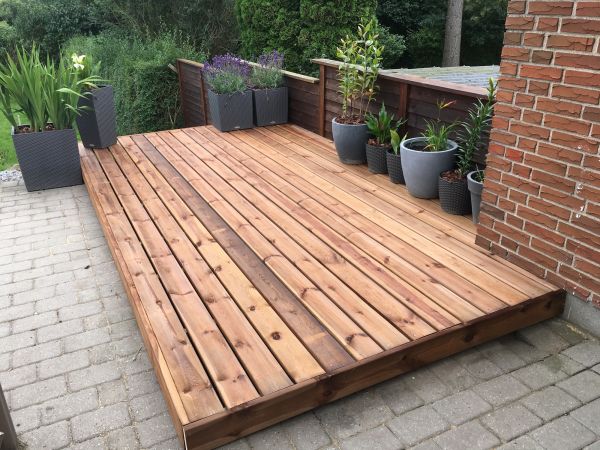 Cost of Platform Deck Installation in Annapolis