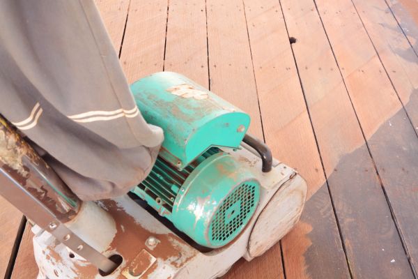 Cost of Cedar Deck Sanding in Annapolis